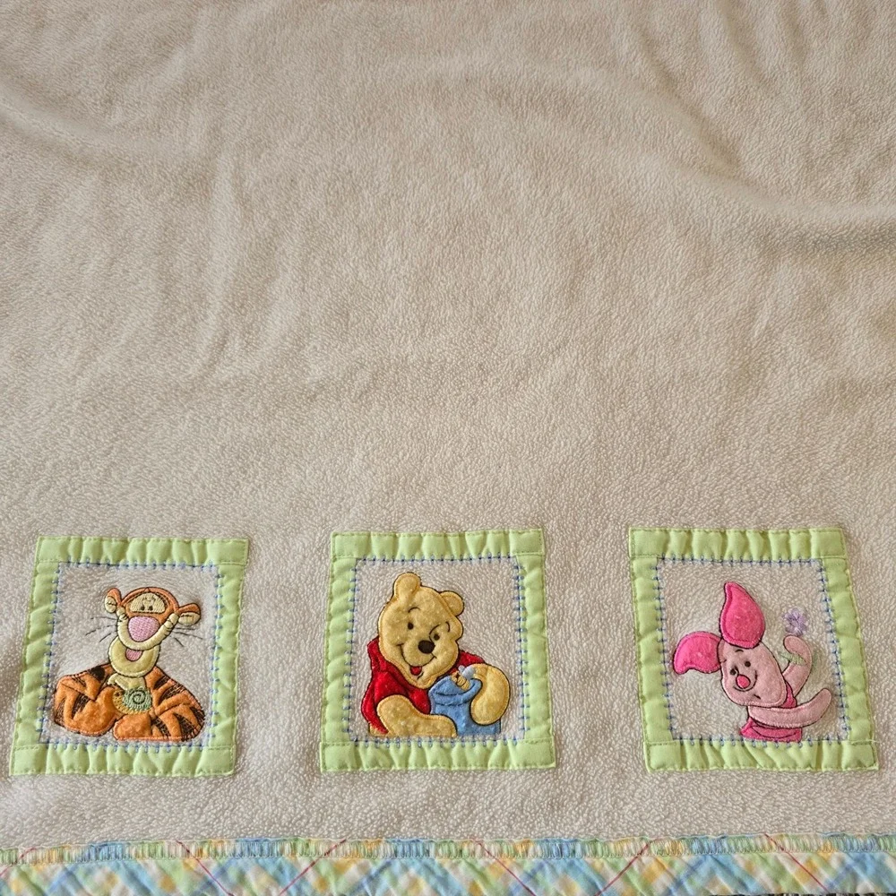 Disney Winnie the Pooh Baby Blanket Unisex OS Cream Plaid Tigger Piglet Fleece